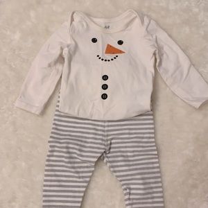 H&M Snowman matching set!